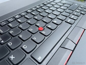 Lenovo T480 - CPU i7, NVIDIA GeForce, LCD 2560x1440, IR kam - 4