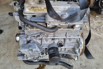 MOTOR ŠKODA FABIA 1.4 MPI - 4