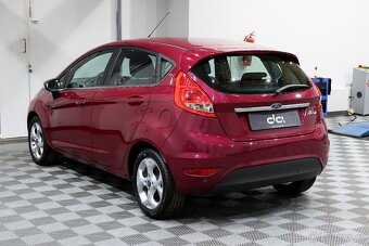 Ford Fiesta 1.4i 16v 71kW Duratec TITANIUM - 4