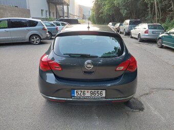 Opel Astra J 1.4 16V, 88kw, rok 2015... - 4