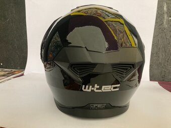 Helma na cestovní enduro W-TEC - 4
