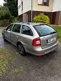 Škoda Octavia combi 1.8 Tsi 2012 bouraná - 4