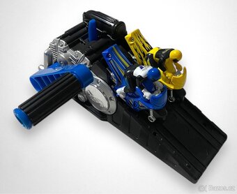 Hot Wheels motorky – Crank ’Em, Side by Side | Závodní set - 4