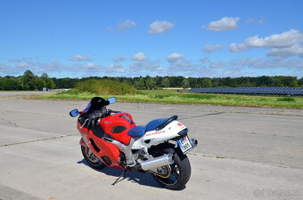 Suzuki GSX1300R Hayabusa, původ ČR - 4
