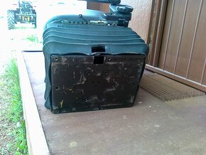 Traktorová sedačka s mechanickým odpružením. - 4
