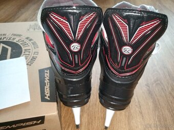 Chlapecké hokejové brusle vel.38 - 4