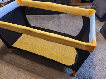 Cestovní postýlka - 4