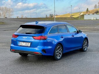 Kia Ceed SW 1,5 T-GDI TOP 7DCT + BUS - 4