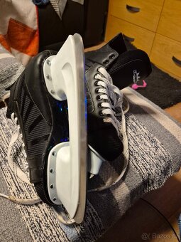 Brusle Crowned v.39 - 4