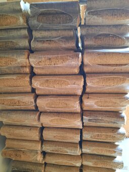 Dřevěné brikety - 4