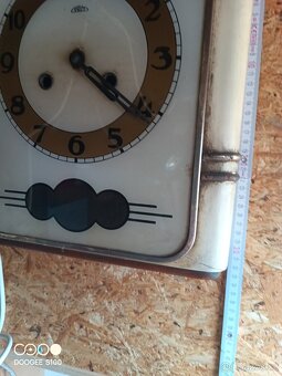 Staré nástěnné hodiny - 4