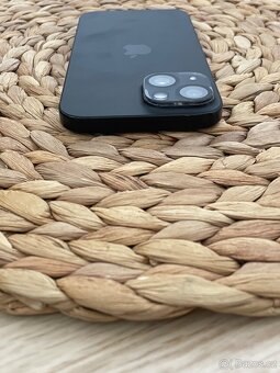 iPhone 15 128GB - 4