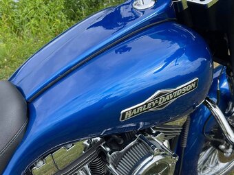 Harley-Davidson FLHTCUI Ultra Classic Electra Glide - 4