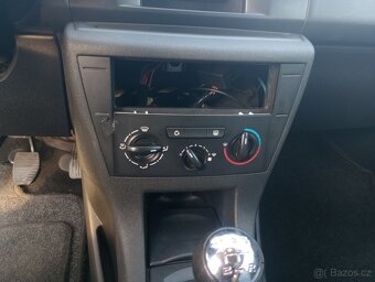 Citroen C4 kupé 1.4 16v - 4