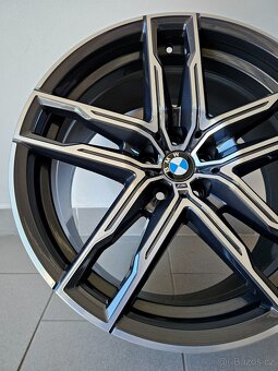 Orig. BMW M5/M8 Dvourozměr 20" - Top - 4