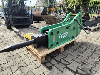 Hydraulicke bouraci kladivo na JCB 3CX 4CX - 4