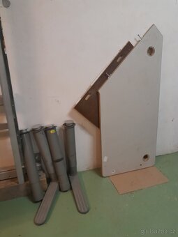 Stůl výškově nastavitelný variabilní - 4