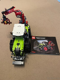 LEGO Technic 42054 traktor Class Xerion 500 - 4
