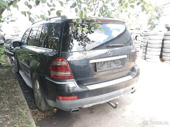ND - Mercedes Benz GL - 4