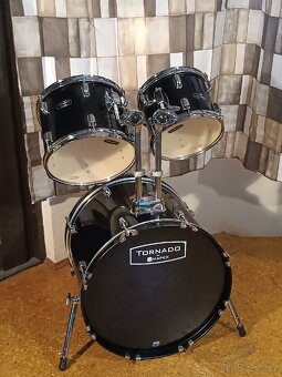 Prodám bicí Tornado by Mapex – kompletní sestava, jako nové - 4