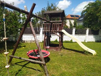 Dětské hřiště s domečkem a pískovištěm na zahradu - 4