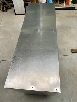 Nerezový režon na talíře - 4