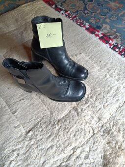 Kotníkové kožené kozačky vel.38 - 4