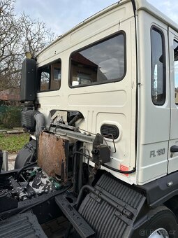VOLVO FL 12.180 nosič kontejneru. - 4
