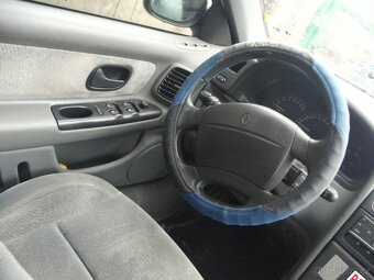 Renault Laguna 1,6 16V 79kv RV:1998 - 4