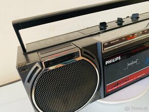 Radiomagnetofon Philips D8048/02, rok 1987 - 4