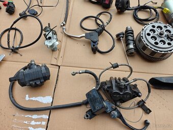 Suzuki GS 500 1998 - Náhradní díly - 4