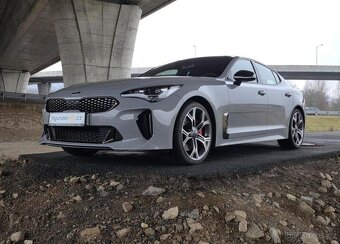 Kia Stinger 3.3-GT-PANORAMA-MAX.VÝBAVA - 4