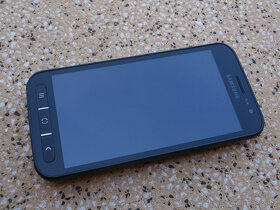 Malý odolný Samsung Galaxy Xcover 4S 3/32GB - 4