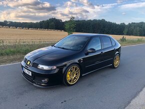 Seat Leon Cupra R - 4