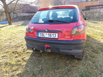 Peugeot 206 - 4