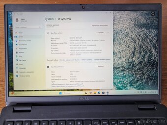 Latitude 3520, i5 1145G76, 2.6Ghz, 16Gb RAM, 512GB SSD. - 4