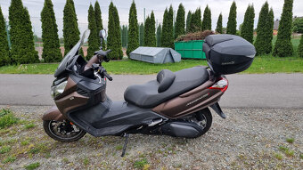 Skůtr Max sym 600i - 4