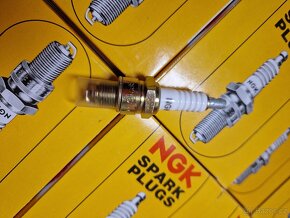 Nové zapalovací svíčky NGK BP7HS a NGK D8EA - 4
