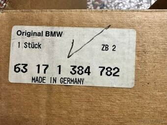 Nová žlutá pravá mlhovka BMW e34 - 4