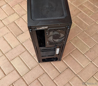 ASUS TUF Gaming GT301 - 4