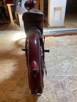 Jawa 550 - 4