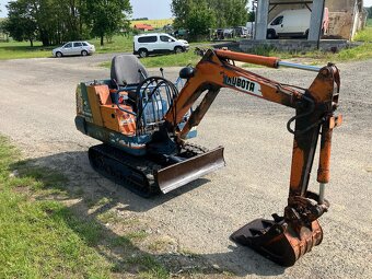 JAPONSKÝ MINIBAGR KUBOTA KH012 1200KG - 4