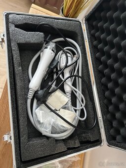 Profi kosmetický přístroj- frakční RF + mikrojehličky až 2mm - 4
