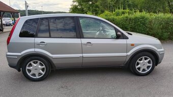 Ford Fusion 1.6 I - 4