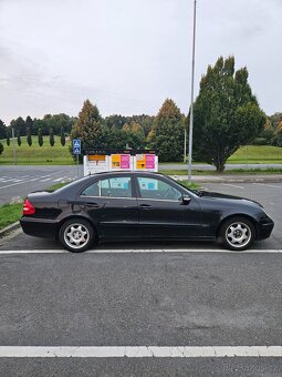 Mercedes-Benz W211 E200 - 4