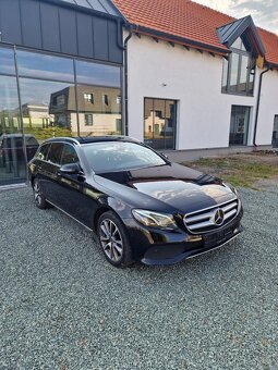 Mercedes-Benz E220d, kombi, panorama, Webasto, tažné, kůže - 4