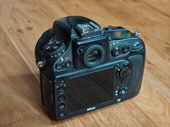 NIKON D800 + Nikkor AF-G 50 1.8 rezervované - 4