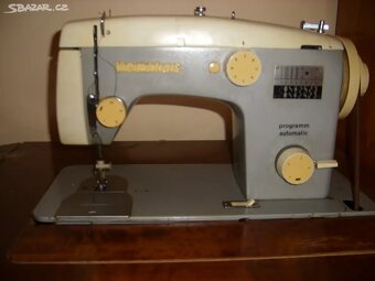 Prodám starší šicí stroj. - 4