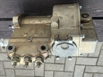 Vstřikovací čerpadlo 2441 pro motory 4701 - 4