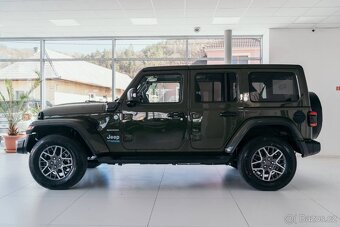 Jeep Wrangler - 4